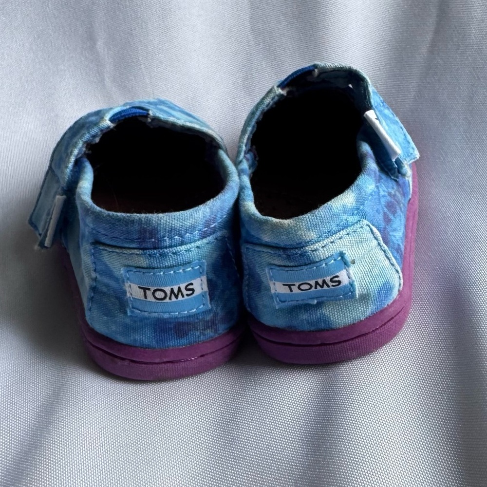 Toms Kids Slip On‎ Alpargata Flats Size T4 Tie Dye Blue Purple Oceana Turtle - Picture 7 of 11